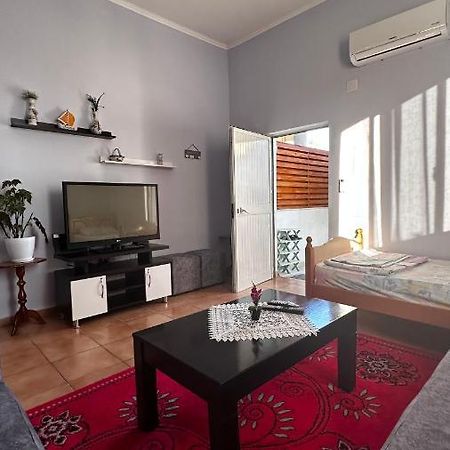 Priam Garden Apartment Durres Exterior photo