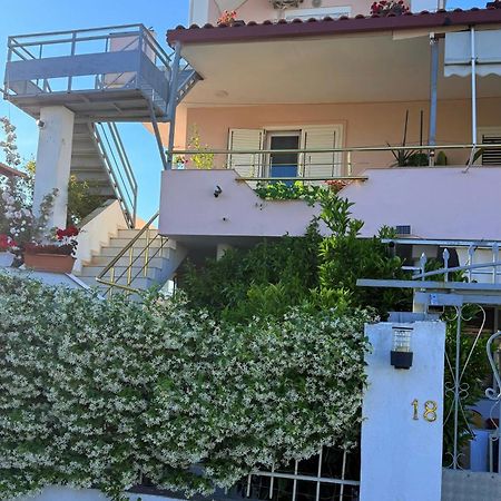 Priam Garden Apartment Durres Exterior photo